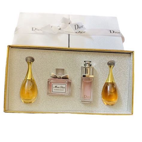 dior miniatuur parfum|dior perfume miniatures gift sets.